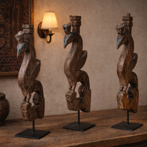 Architectural Bracket On Stand – DD0052