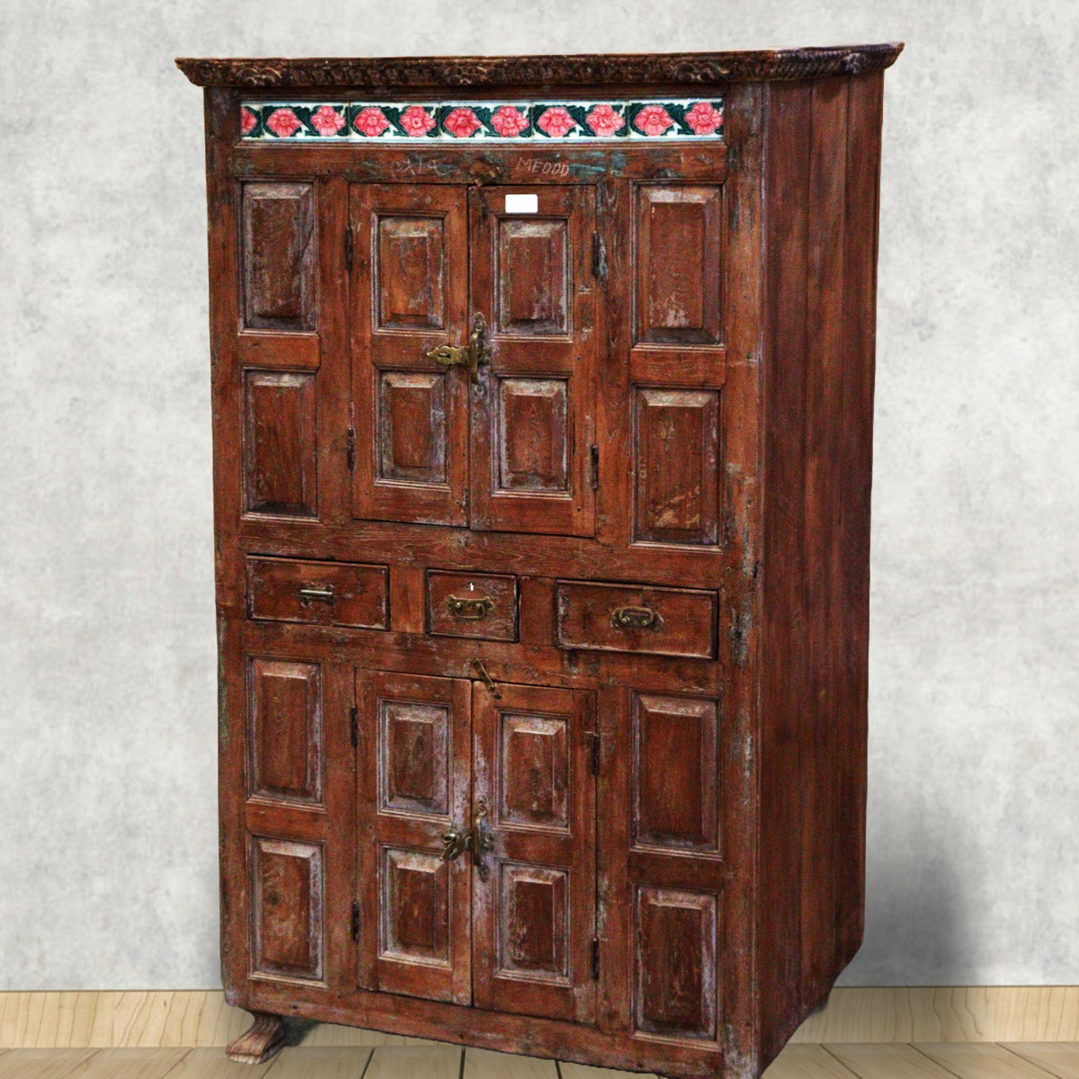 Antique Grey Oval Carved Almirah