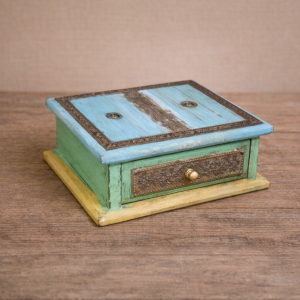 Artisan Heritage Decorative Box – DD0084